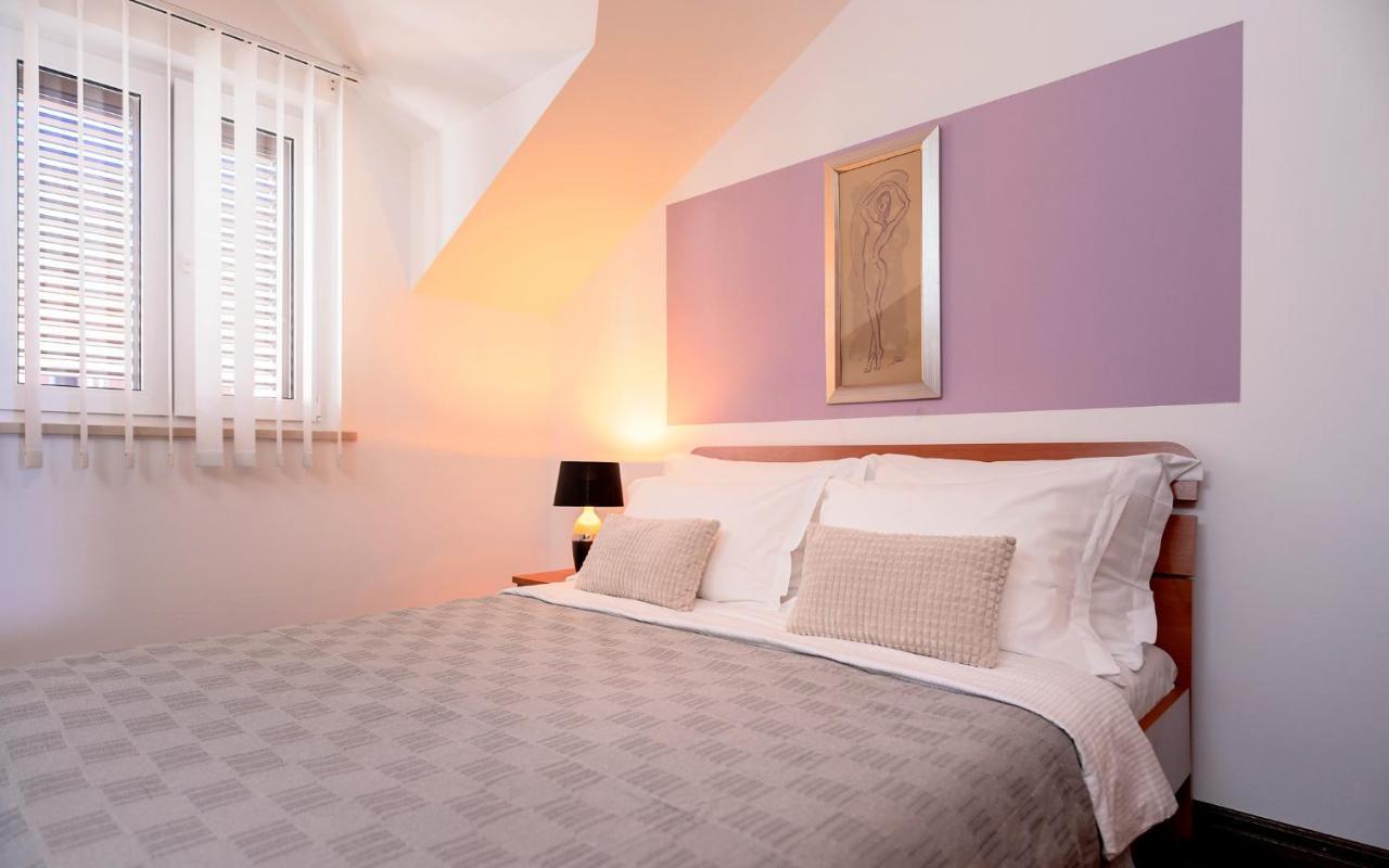 Hektorovic Poolside Apartments Bol Esterno foto